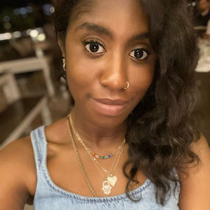 Meet your Posher, Sandy